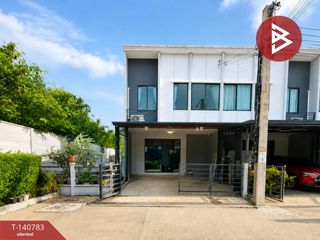 Casa adosada en venta de 3 habitaciones en Don Mueang, Bangkok