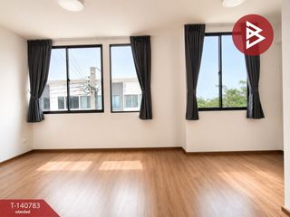 Casa adosada en venta de 3 habitaciones en Don Mueang, Bangkok