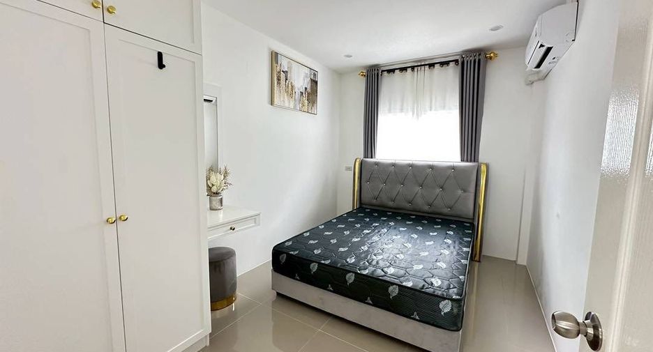 À louer 3 chambres maison à East Pattaya, Pattaya