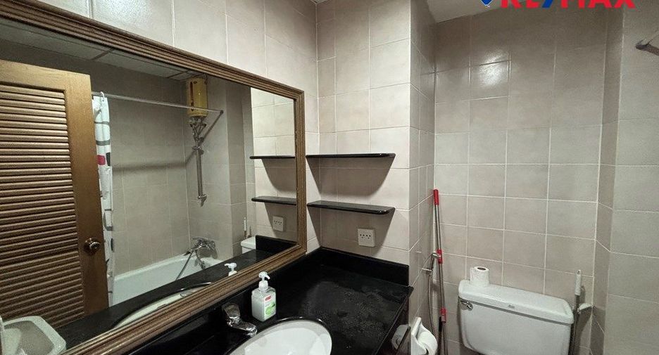 For sale 1 bed condo in South Pattaya, Pattaya