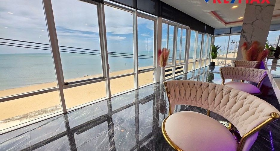 For sale 3 bedrooms condo 
