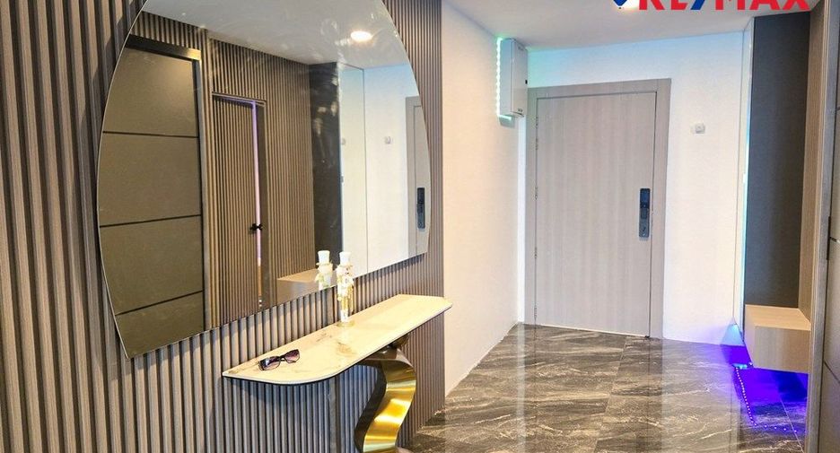 For sale 3 bedrooms condo 