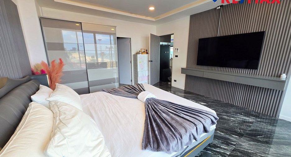 For sale 3 bedrooms condo 