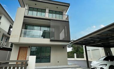 Casa en venta de 3 habitaciones en Prawet, Bangkok