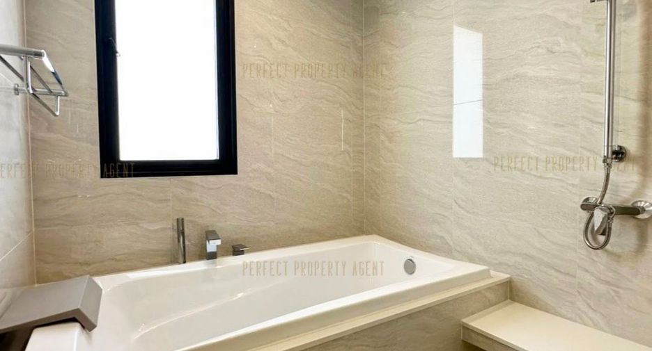 For sale 3 bedrooms house in Prawet, Bangkok