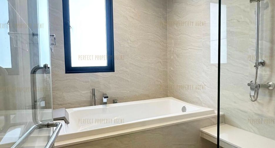 For sale 3 bedrooms house in Prawet, Bangkok