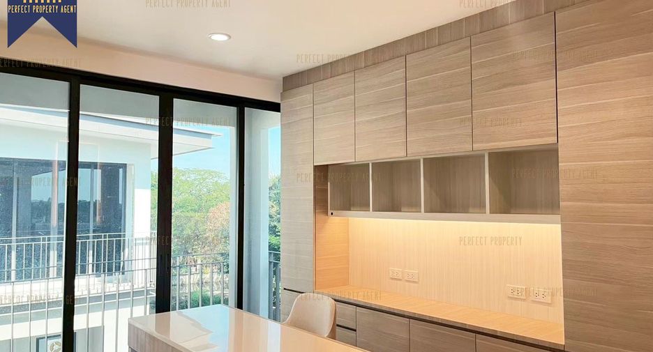 For sale 3 bedrooms house in Prawet, Bangkok