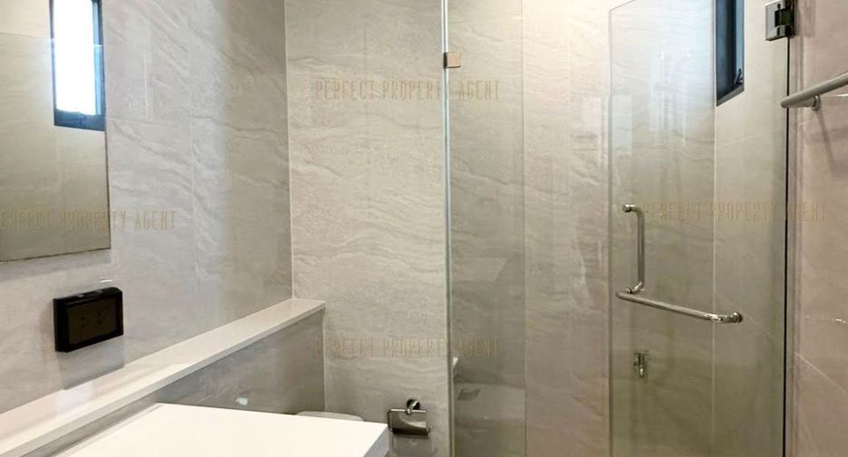 For sale 3 bedrooms house in Prawet, Bangkok