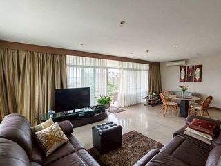 For sale 3 bedrooms condo in Bang Lamung, Chonburi