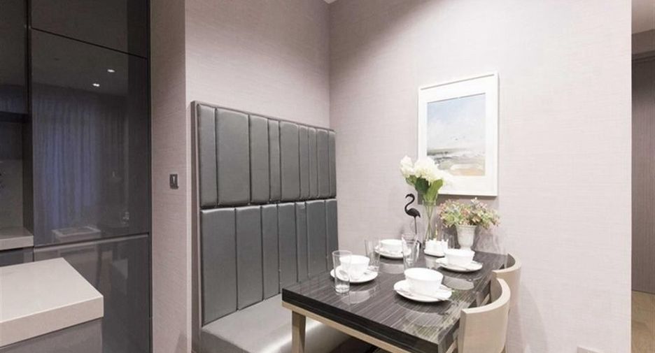 For rent 2 bedrooms condo in Sathon, Bangkok