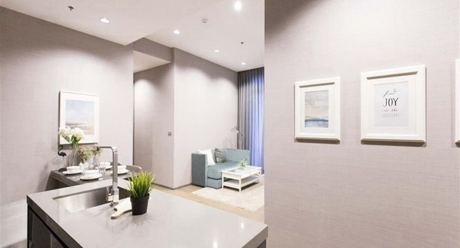 For rent 2 bedrooms condo in Sathon, Bangkok