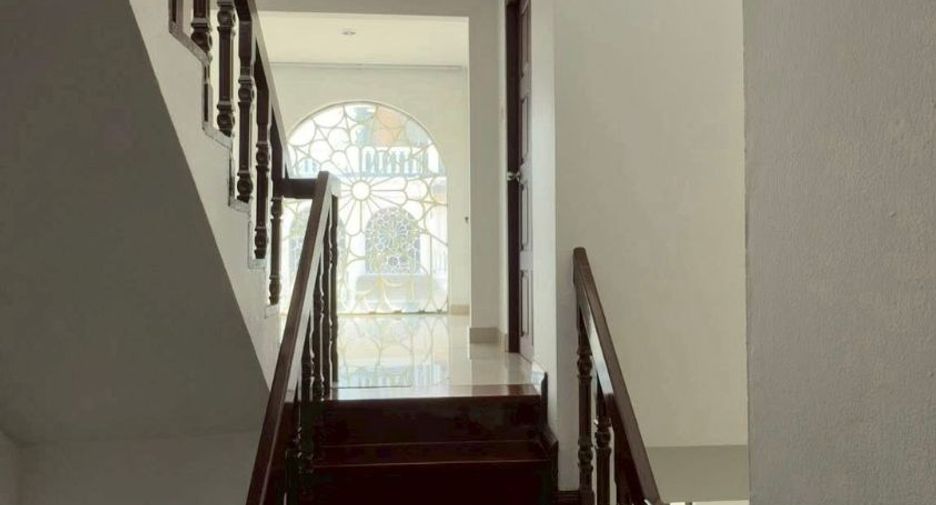 For rent 3 bedrooms townhouse in Watthana, Bangkok