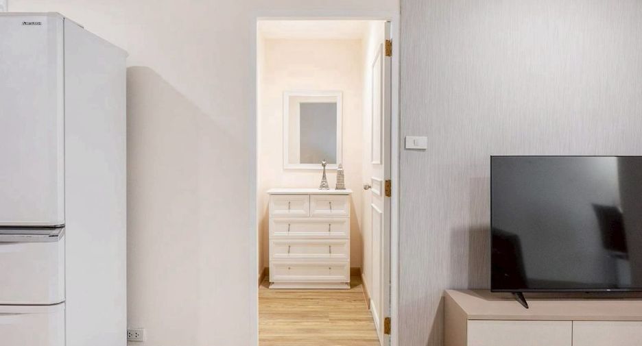 For rent and for sale 1 bed condo in Khlong Toei, Bangkok