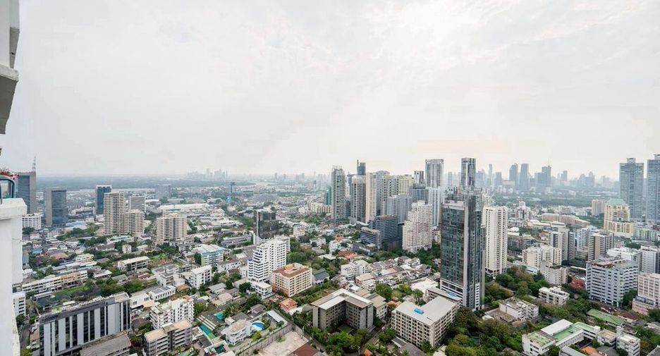 For rent and for sale 1 bed condo in Khlong Toei, Bangkok
