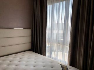 出租 和 出售 2 卧室 公寓 在 Phaya Thai, 曼谷