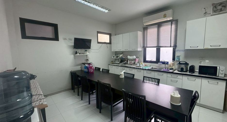 For rent office in Din Daeng, Bangkok