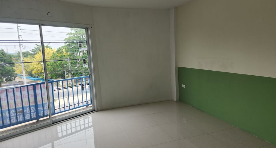 Casa adosada en venta de 10 habitaciones en Pak Chong, Nakhon Ratchasima