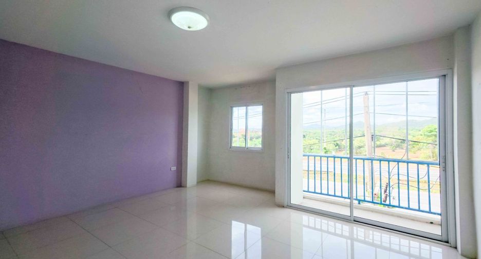 Reihenhaus zum Kauf mit 10 Zimmer in Pak Chong, Nakhon Ratchasima