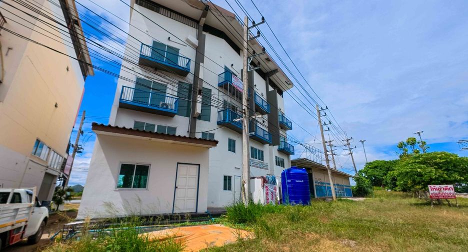 Reihenhaus zum Kauf mit 10 Zimmer in Pak Chong, Nakhon Ratchasima
