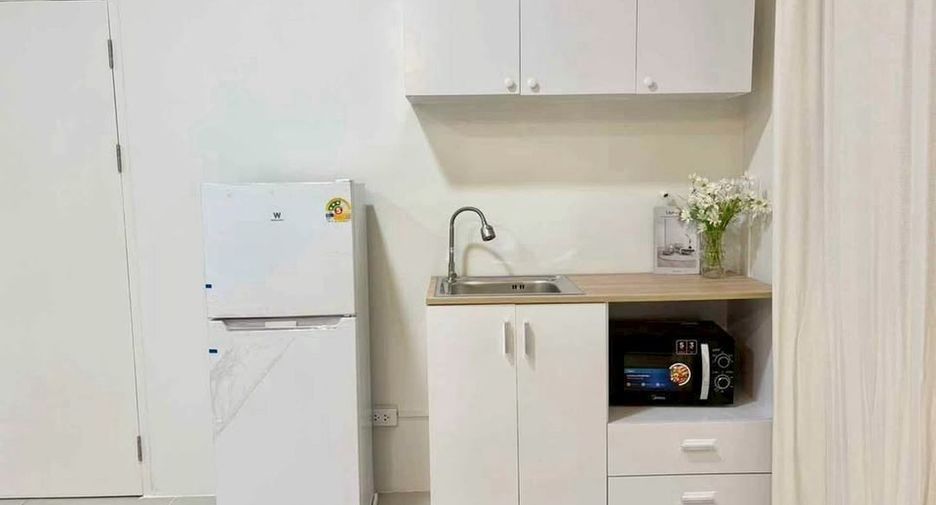 Haus zur Miete mit 5 Zimmer in Chatuchak, Bangkok