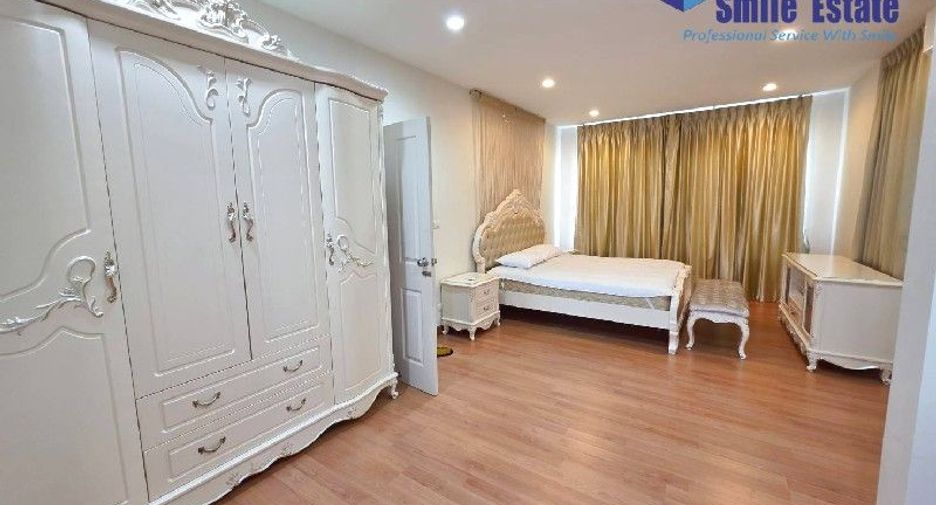 For rent 3 bedrooms house in Prawet, Bangkok