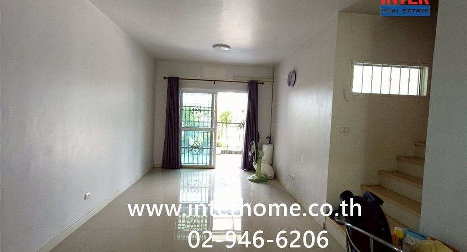 For rent and for sale 3 bedrooms townhouse in Khlong Sam Wa, Bangkok