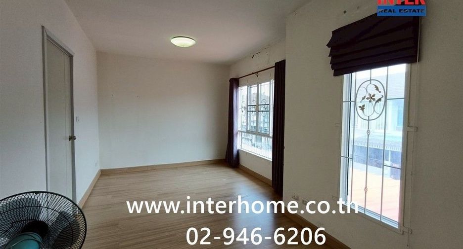 For rent and for sale 3 bedrooms townhouse in Khlong Sam Wa, Bangkok
