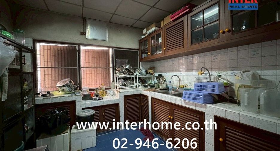 For sale 5 bedrooms house in Bang Sue, Bangkok