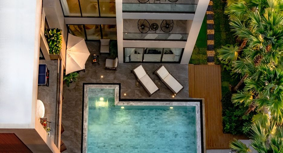 À vendre 5 chambres villa à East Pattaya, Pattaya