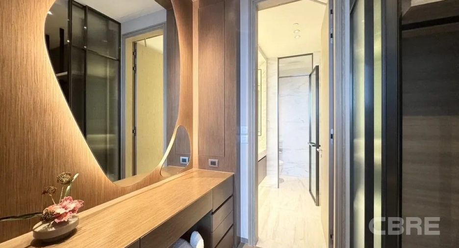 For sale 1 bed condo in Pathum Wan, Bangkok