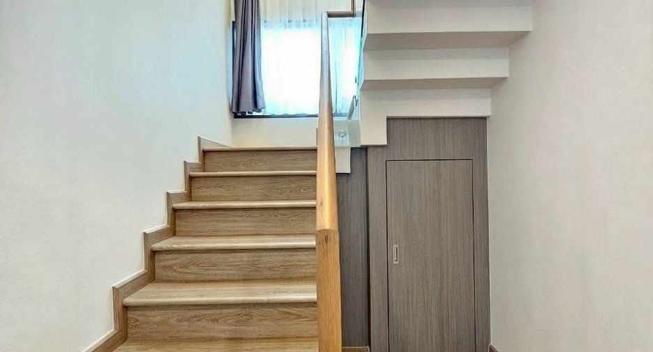 À vendre 4 chambres villa à Jomtien, Pattaya