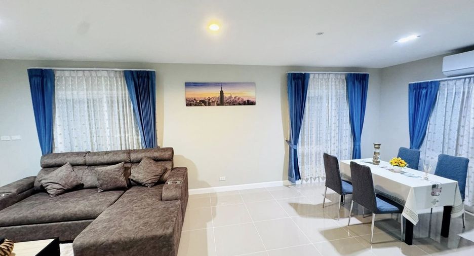 For rent 3 bedrooms house in Mueang Chiang Mai, Chiang Mai