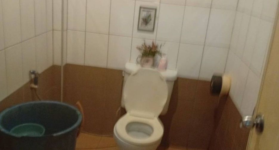 For sale 3 bedrooms house in Sam Phran, Nakhon Pathom