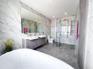 For sale 3 bedrooms villa in Bang Saray, Pattaya