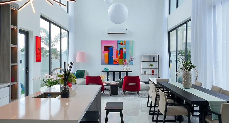 For sale 3 bedrooms villa in Sattahip, Chonburi