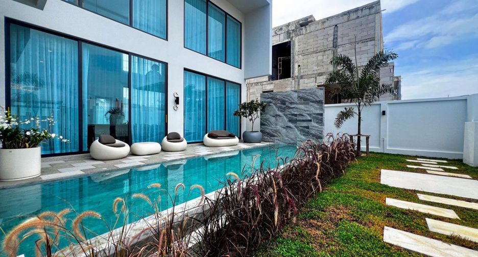 For sale 3 bedrooms villa in Sattahip, Chonburi