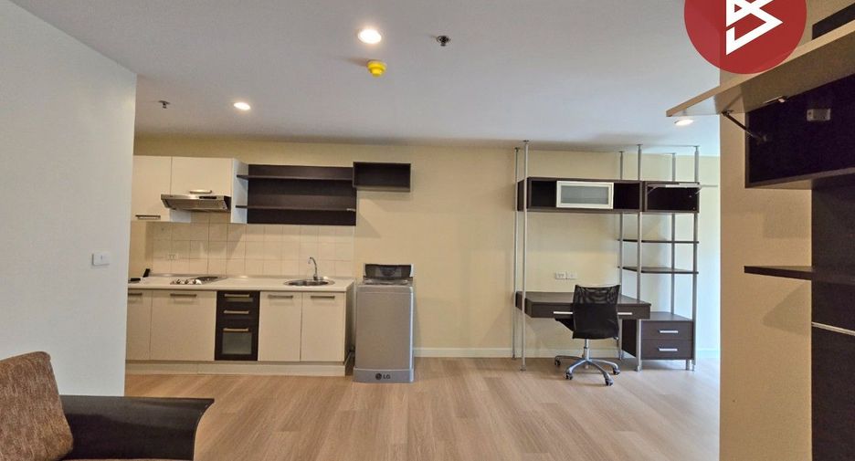For sale 1 bed condo in Phasi Charoen, Bangkok