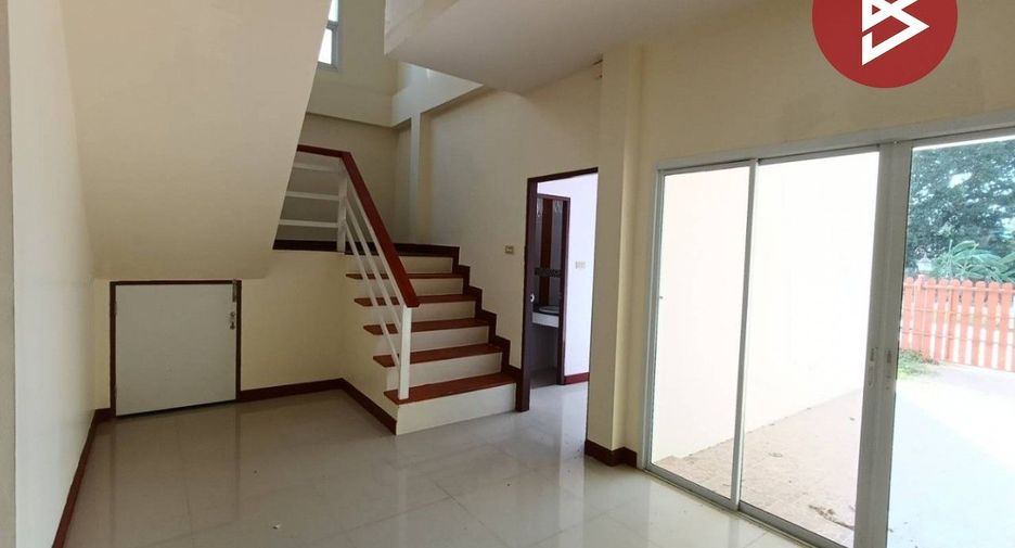 For sale 4 bedrooms house in Mueang Rayong, Rayong