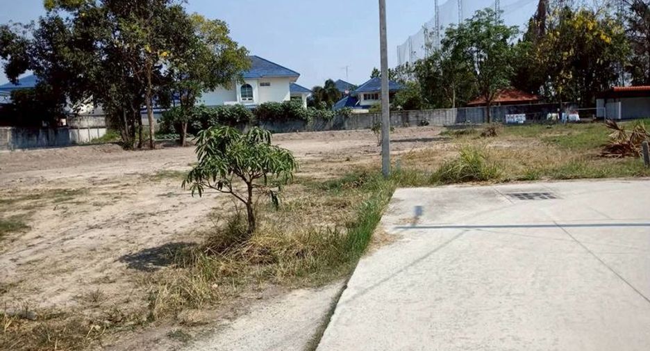 For sale land in Mueang Chon Buri, Chonburi