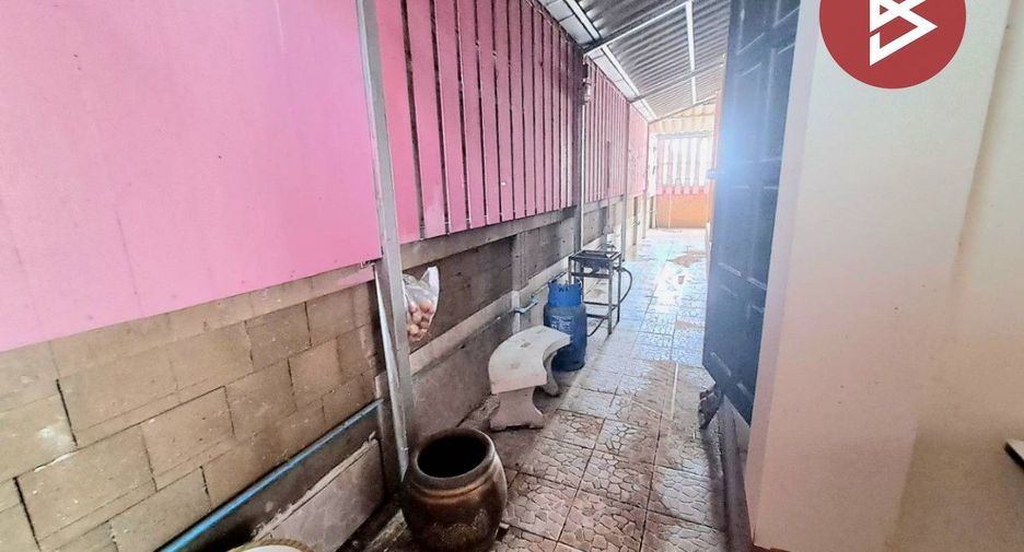 For sale 3 bedrooms house in Ban Bueng, Chonburi