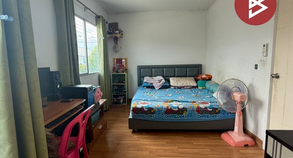 For sale 3 bedrooms townhouse in Si Racha, Chonburi
