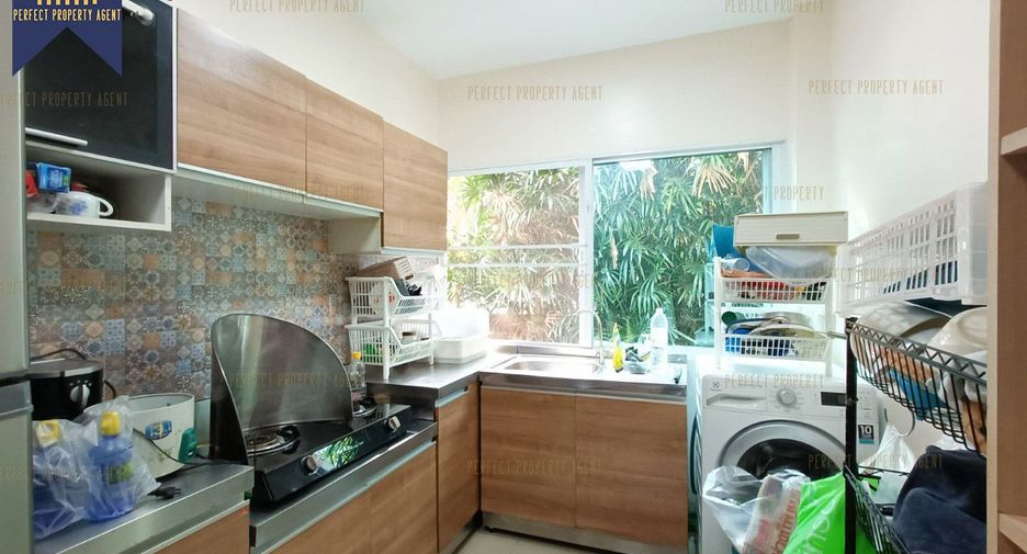 For sale 3 bedrooms house in Lat Krabang, Bangkok