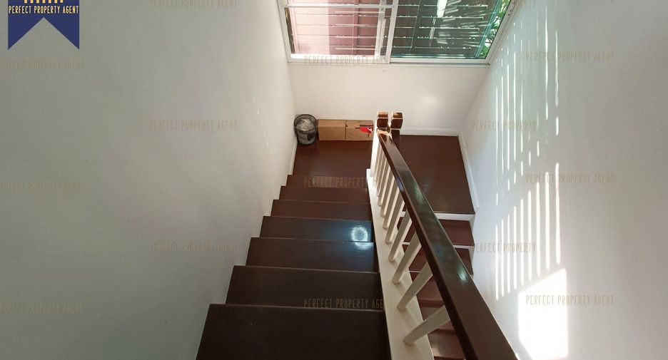 For sale 3 bedrooms house in Lat Krabang, Bangkok