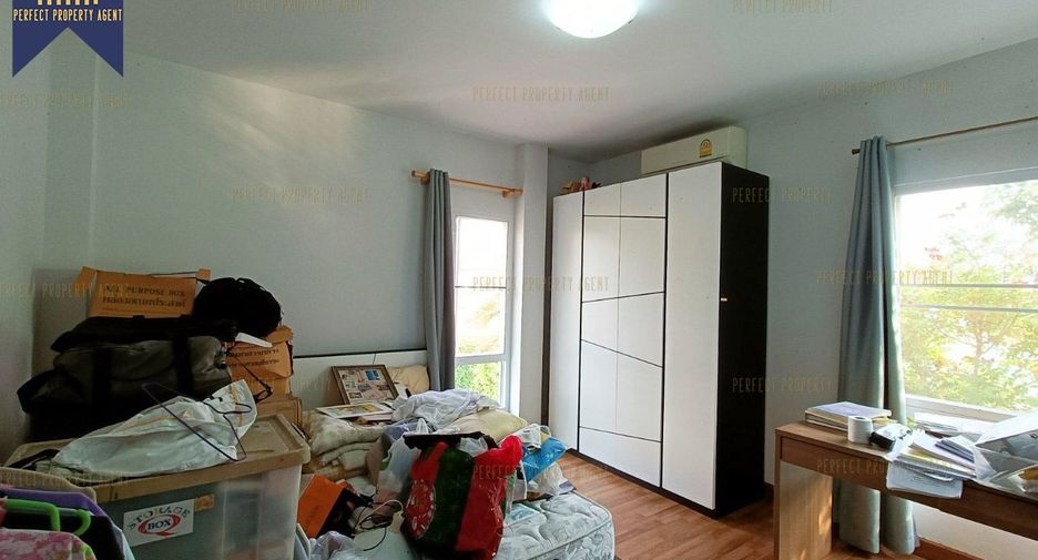 For sale 3 bedrooms house in Lat Krabang, Bangkok