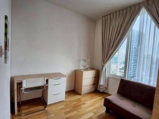 For rent 3 bedrooms condo in Sathon, Bangkok
