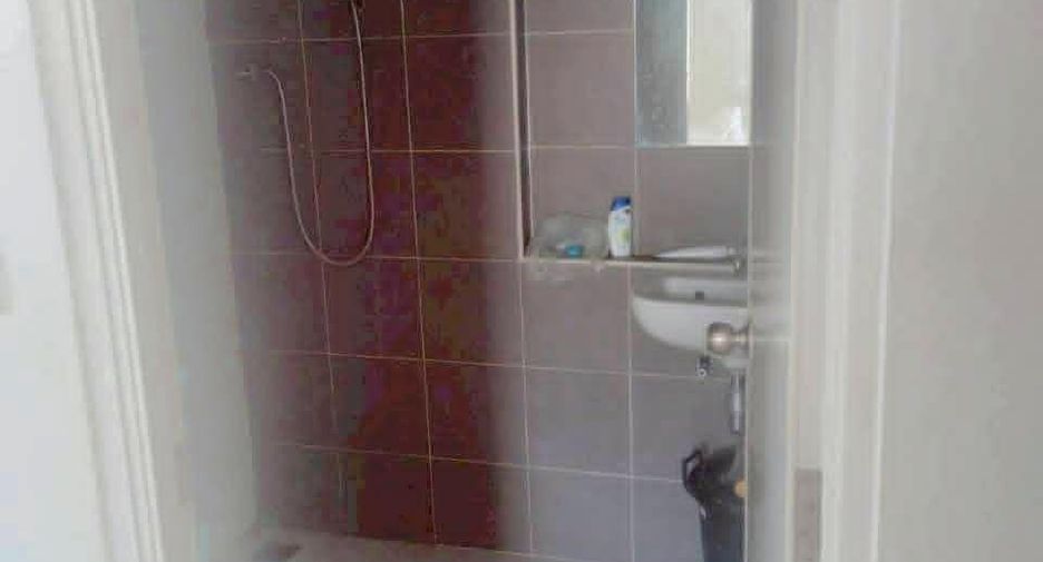 For sale 3 bedrooms townhouse in Sai Mai, Bangkok