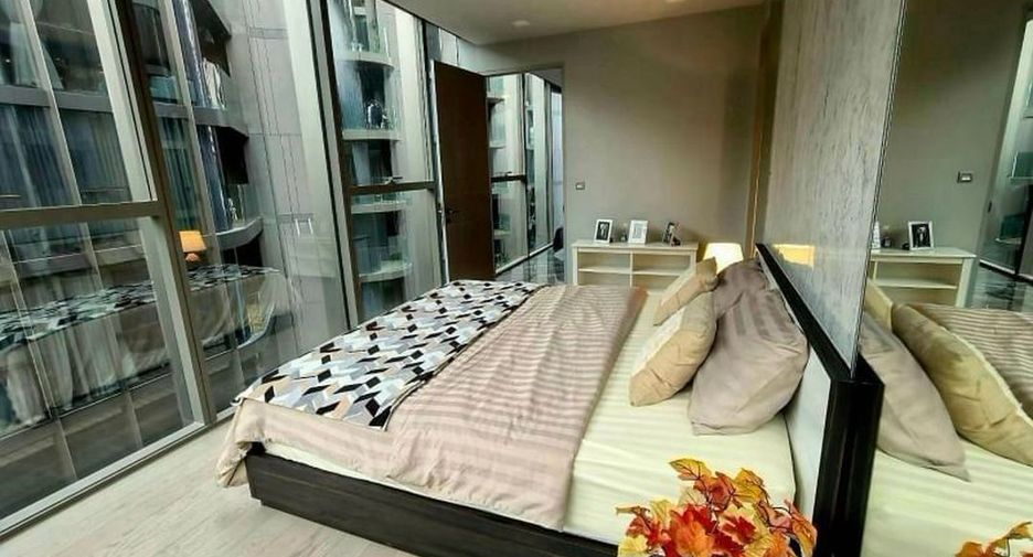 For rent 3 bedrooms condo in Watthana, Bangkok