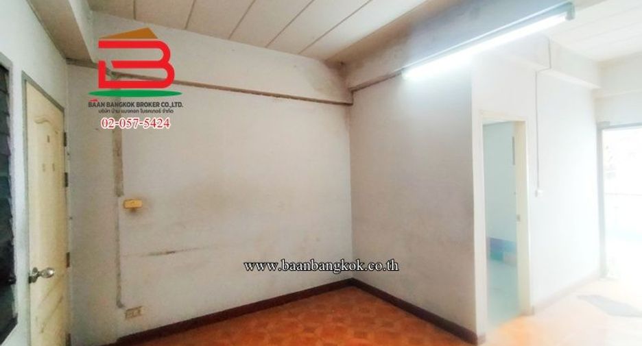 Продажа 4 спальни торговое помещение в Mueang Nonthaburi, Нонтабури
