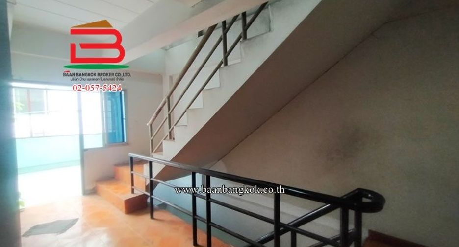 Продажа 4 спальни торговое помещение в Mueang Nonthaburi, Нонтабури