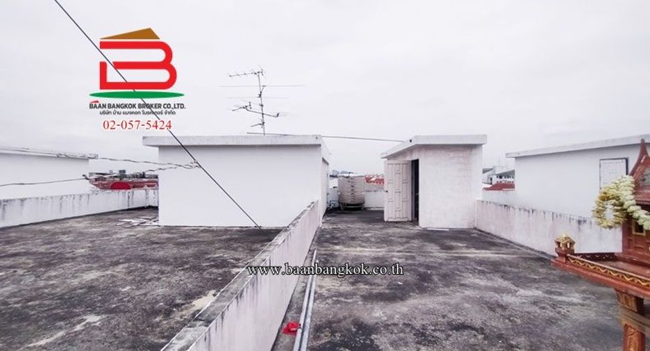 Продажа 4 спальни торговое помещение в Mueang Nonthaburi, Нонтабури